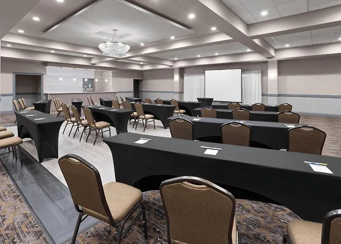 Days Hotel By Wyndham Toms River Jersey Shore